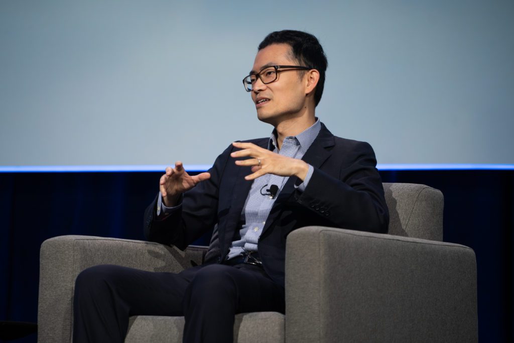 Luyi Yang suggested ways to improve disrupted supply chains at Cloud Wars Expo.