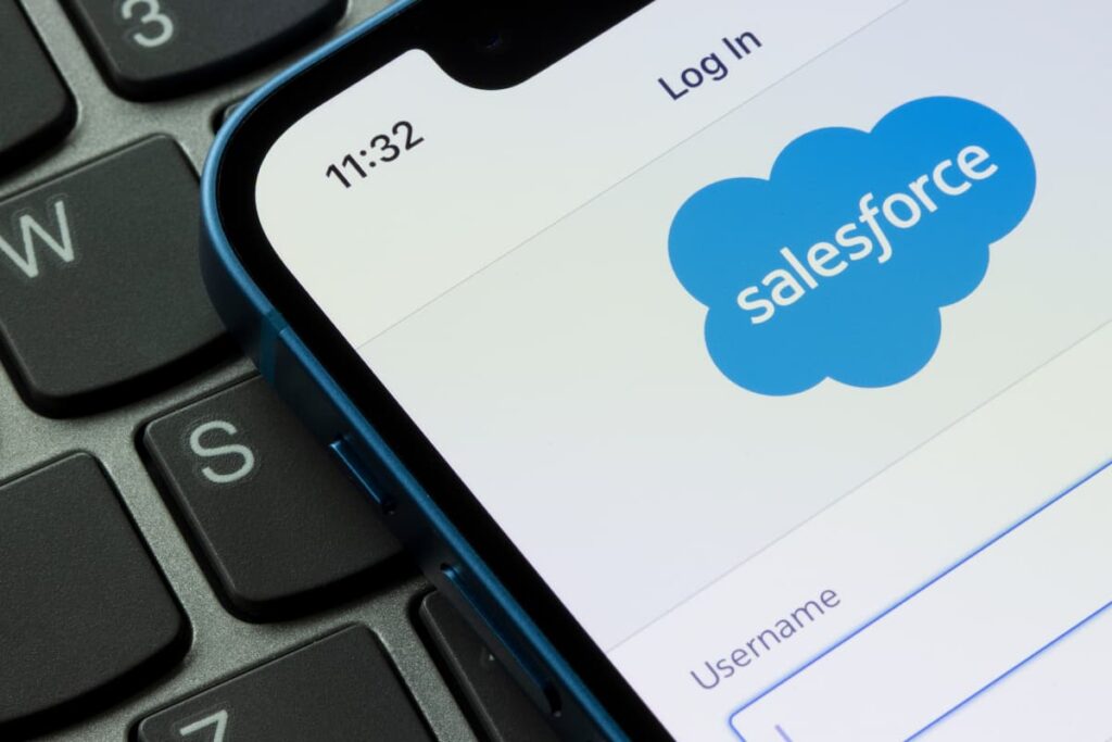 Salesforce Q4